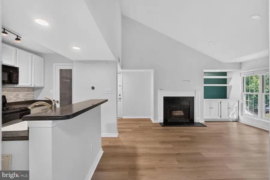 12160 Penderview Ter #1133, Fairfax, VA 22033 - #2