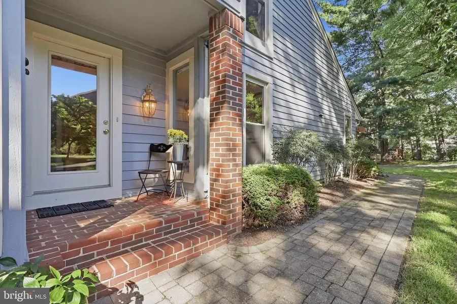 11411 Orchard Green Ct, Reston, VA 20190 - #2