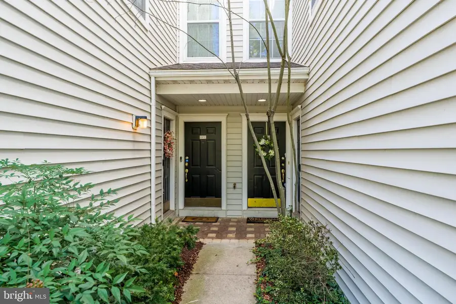 13034 Cabin Creek Rd, Herndon, VA 20171 - #3