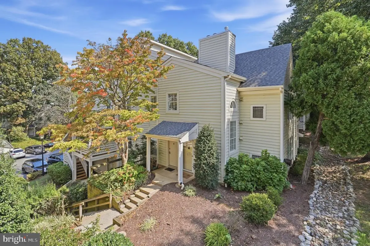 7753 Willow Point Dr #7753, Falls Church, VA 22042 - #1