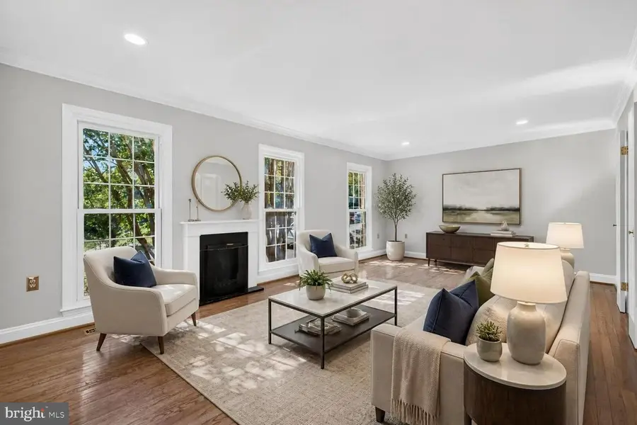 4400 Cheatham Ct, Alexandria, VA 22310 - #3