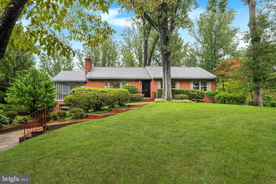 6450 Queen Anne Ter, Falls Church, VA 22044 - #2
