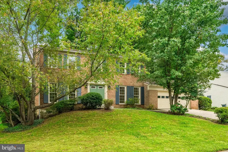 8617 Etta Dr, Springfield, VA 22152 - #2
