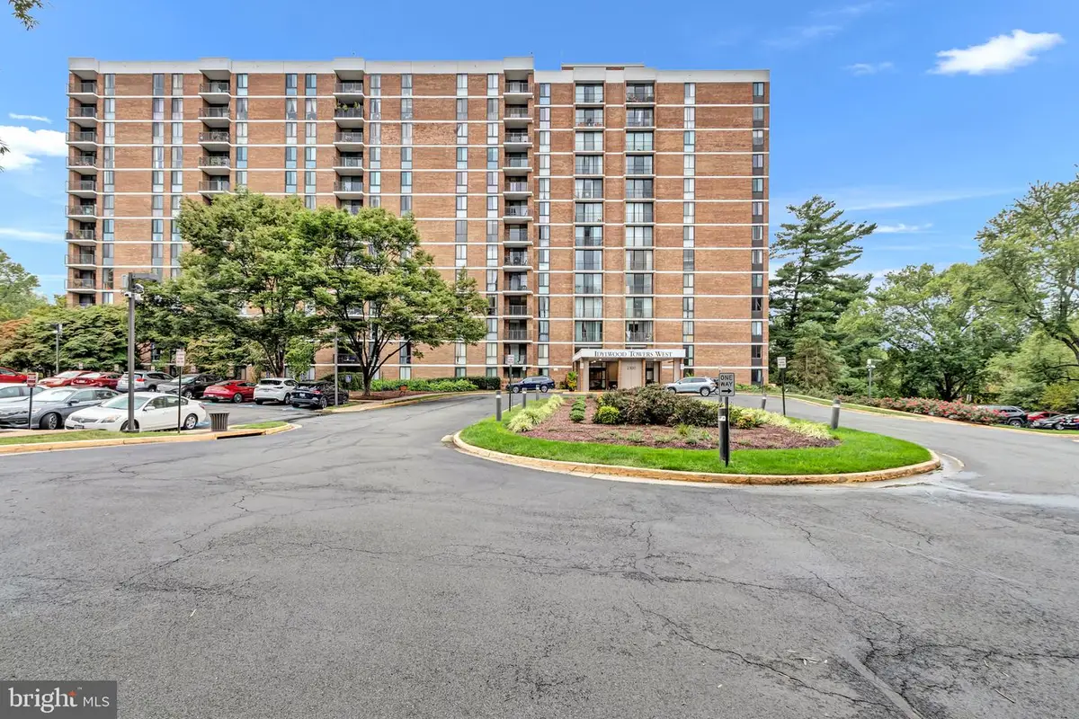 2300 Pimmit Dr #1201, Falls Church, VA 22043 - #1