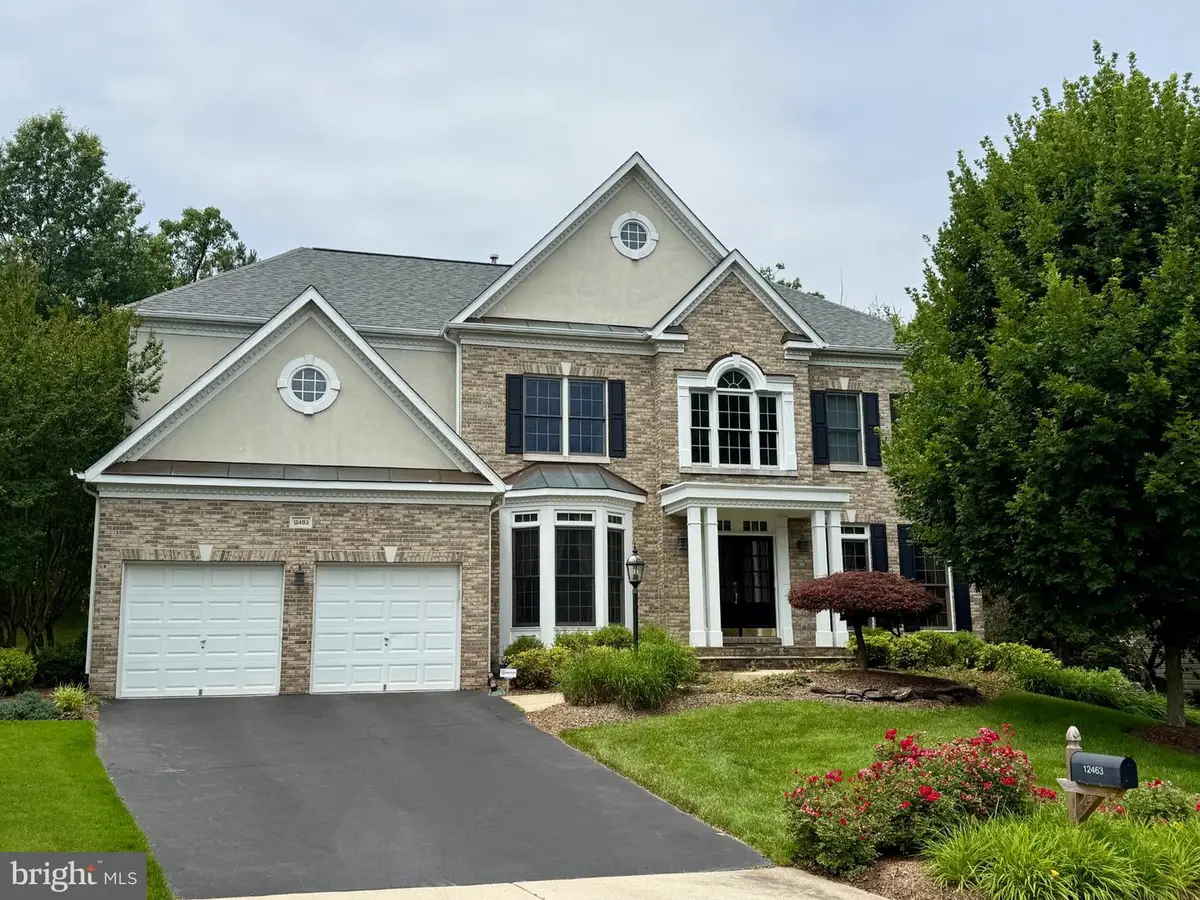 12463 Meadow Hunt Dr, Fairfax, VA 22033 - #1