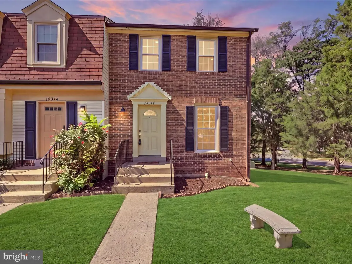 14314 Watery Mountain Ct, Centreville, VA 20120 - #1