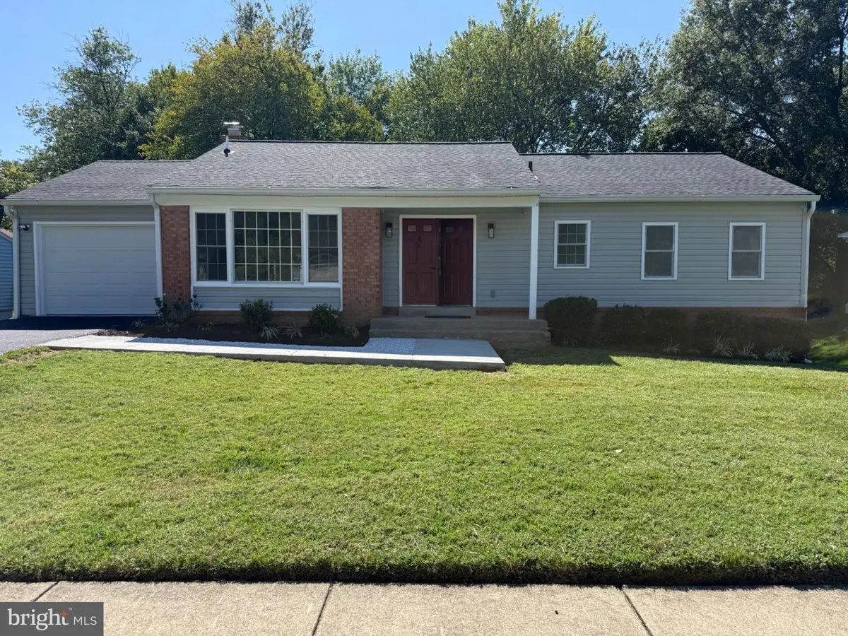 7907 Colorado Springs Dr, Springfield, VA 22153 - #1