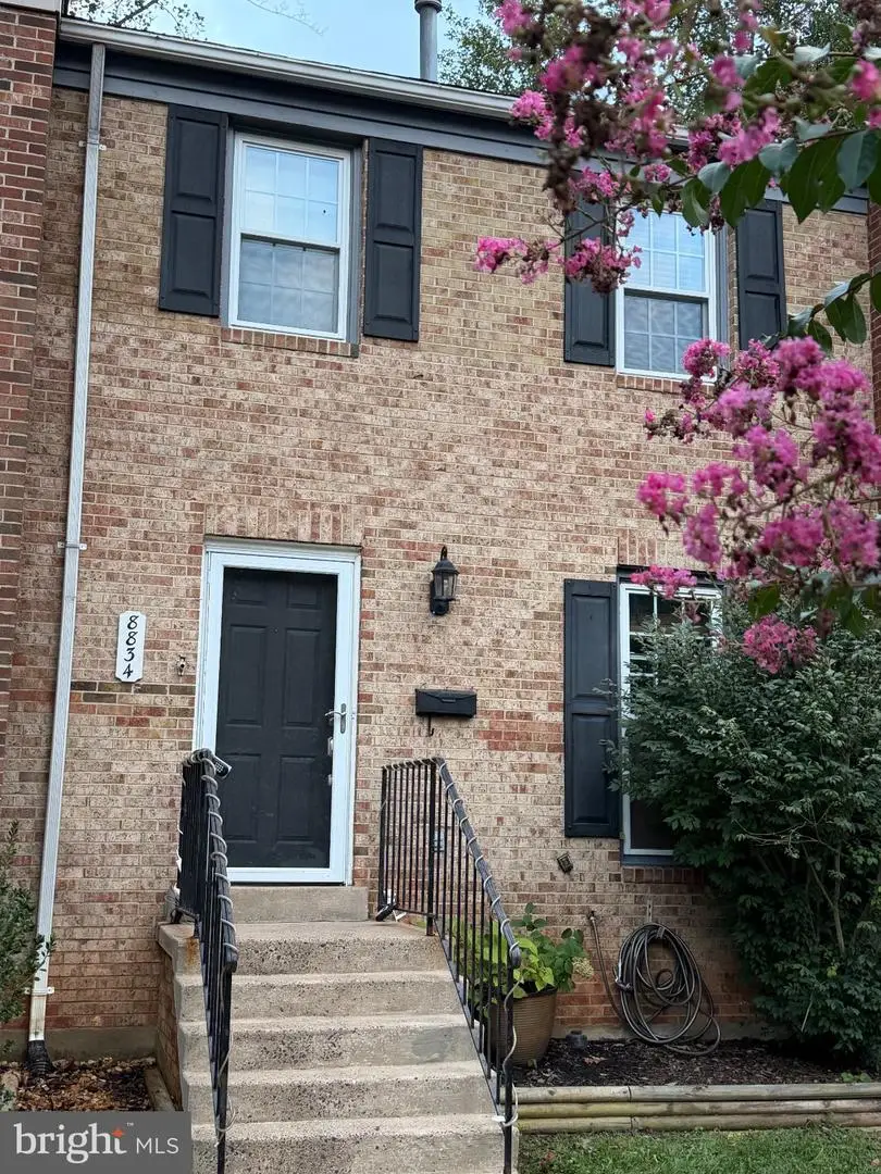8834 Surveyors Pl, Springfield, VA 22151 - #1