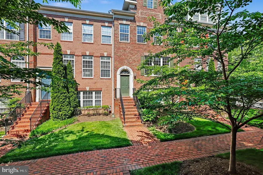 8046 Reserve Way, Vienna, VA 22182 - #3