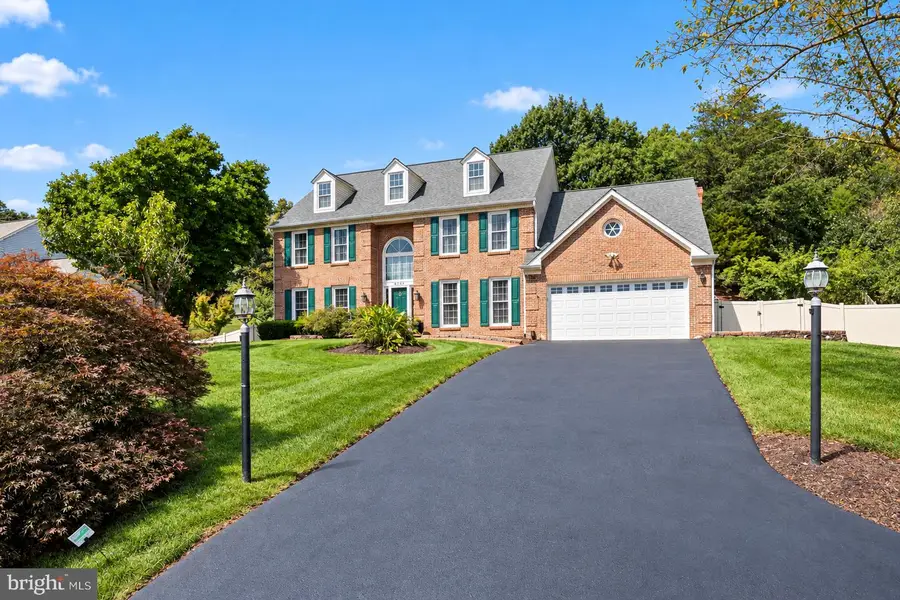 6747 Jade Post Ln, Centreville, VA 20121 - #3