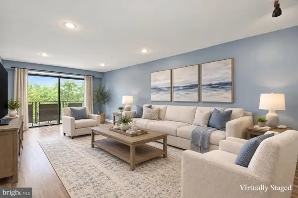 3100 S Manchester St #514, FALLS CHURCH, VA 22044