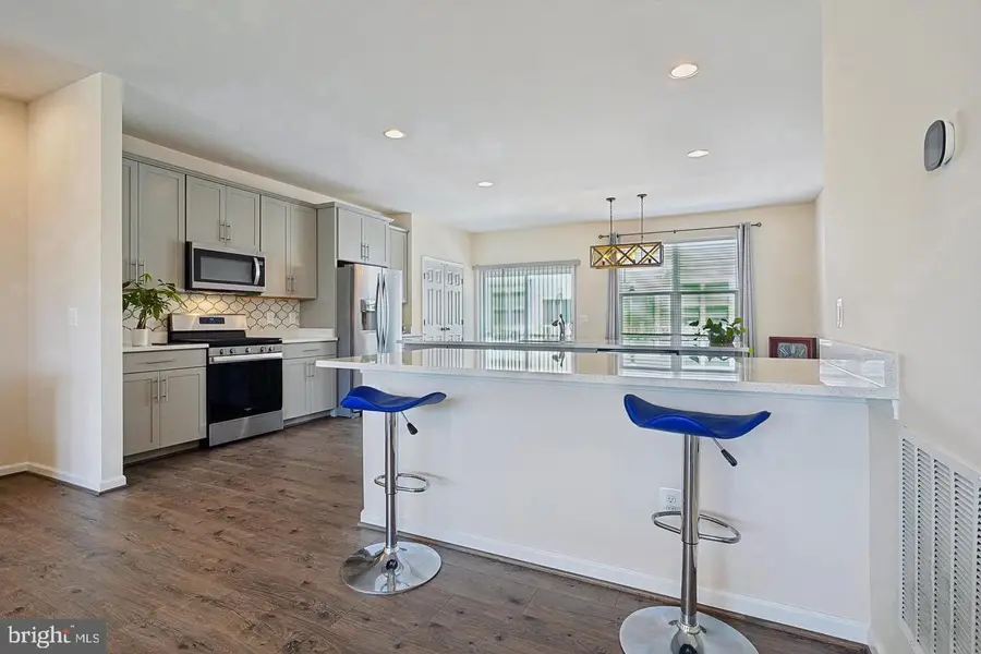 8358 Sallyport St, Lorton, VA 22079 - #2