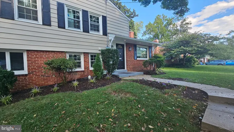 1022 Croton Dr, Alexandria, VA 22308 - #3