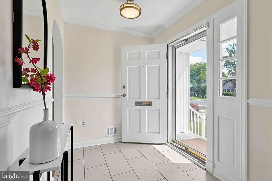 3228 Groveton St, Alexandria, VA 22306 - #3