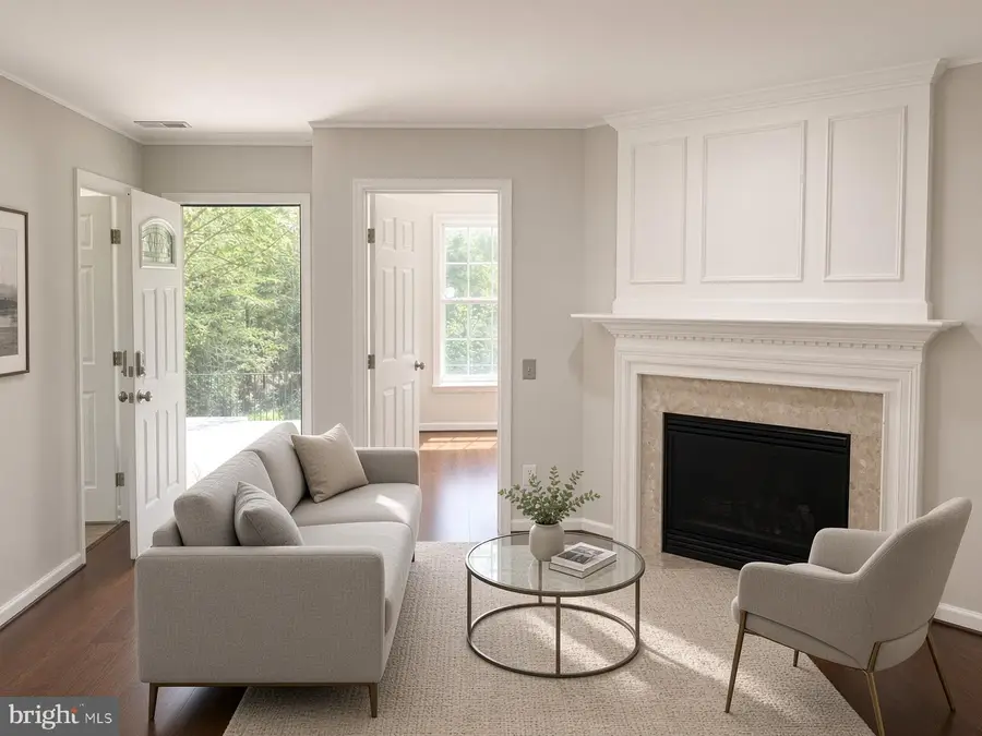 5270 Kestrel Crossing Dr, Alexandria, VA 22312 - #3