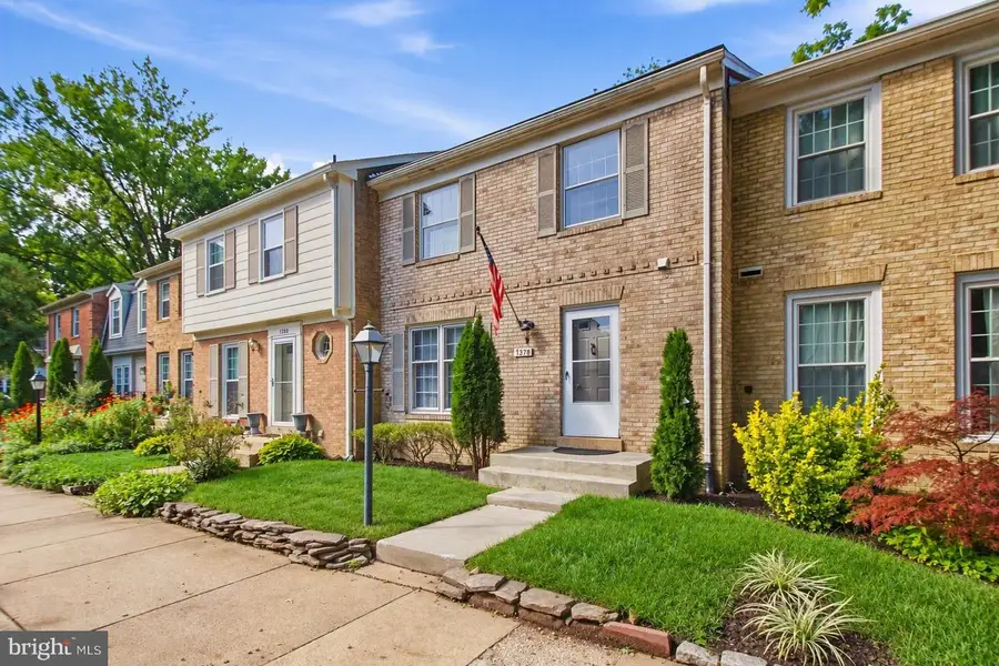 7378 Jiri Woods Ct, Springfield, VA 22153 - #2