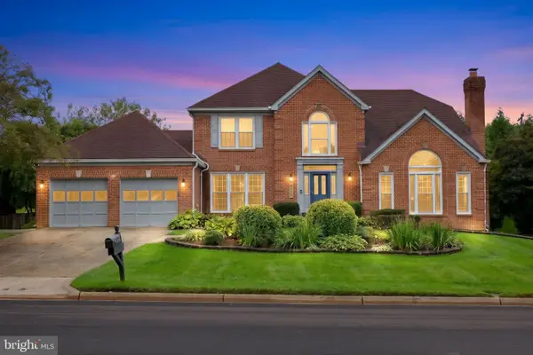 5808 Hampton Forest Way, FAIRFAX, VA 22030