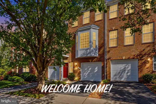2560 James Madison Cir, HERNDON, VA 20171