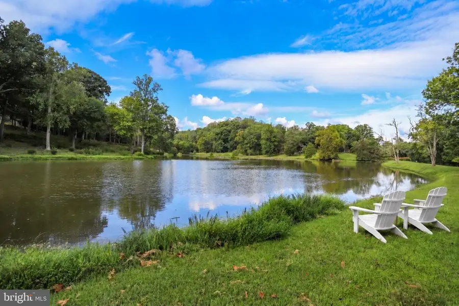 94 Interpromontory Rd, Great Falls, VA 22066 - #2