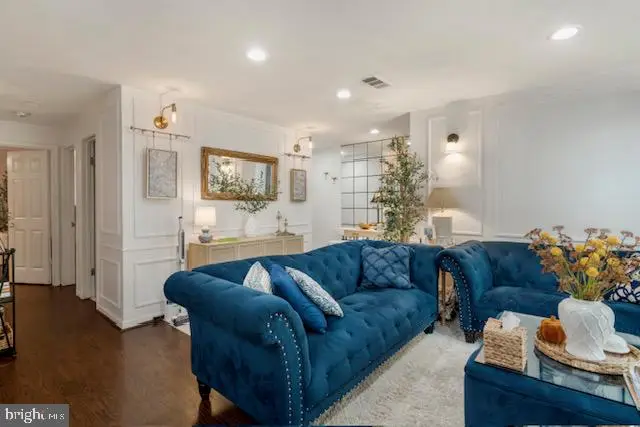 12003 Golf Ridge Ct #202, Fairfax, VA 22033 - #2