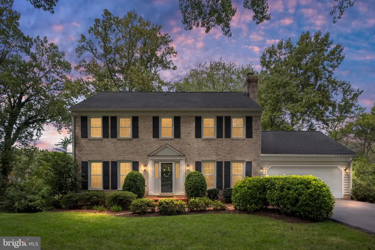 5442 Flint Tavern Pl, Burke, VA 22015 - #1