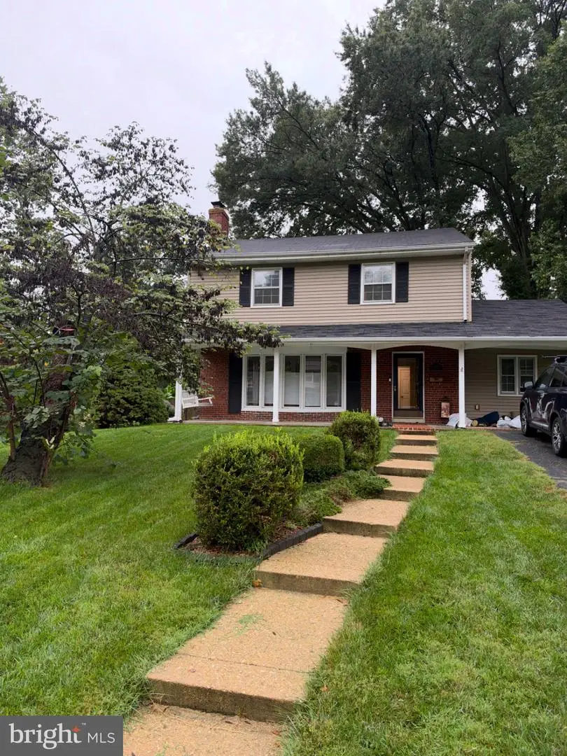 2407 Cavendish Dr, Alexandria, VA 22308 - #1