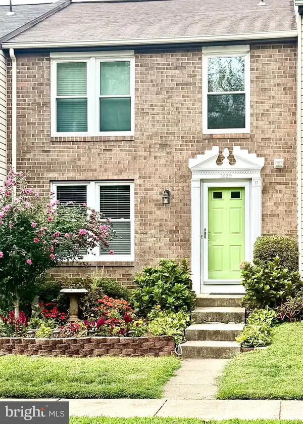 3929 Plum Run Ct, FAIRFAX, VA 22033
