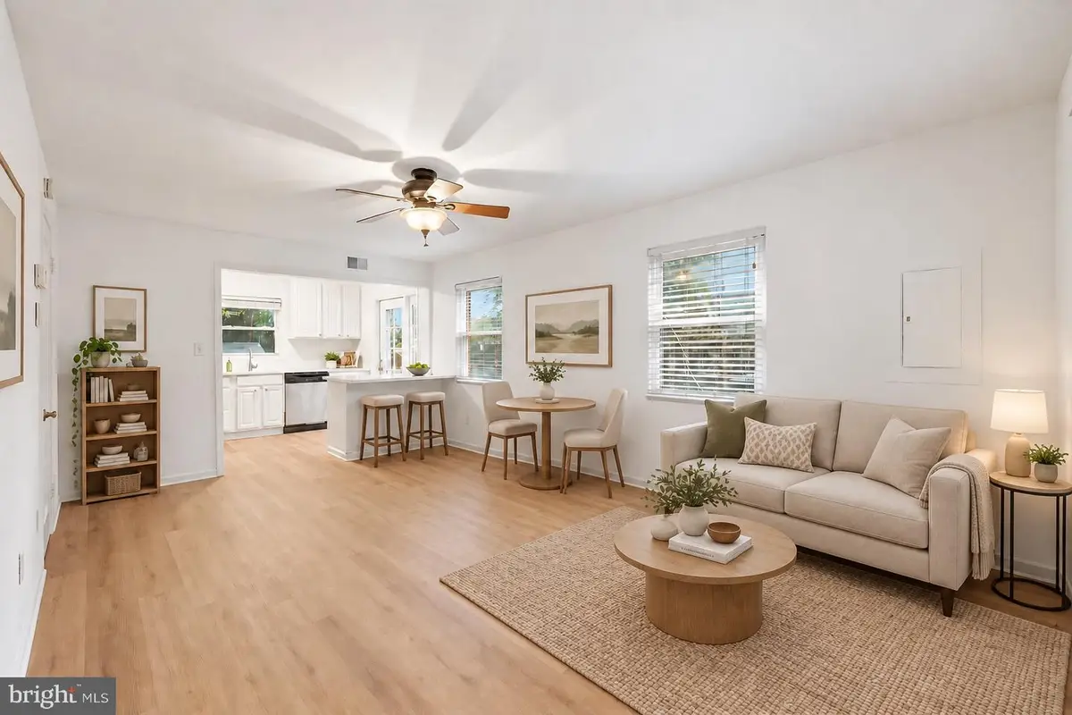 2304 Fairview Ter, Alexandria, VA 22303 - #1