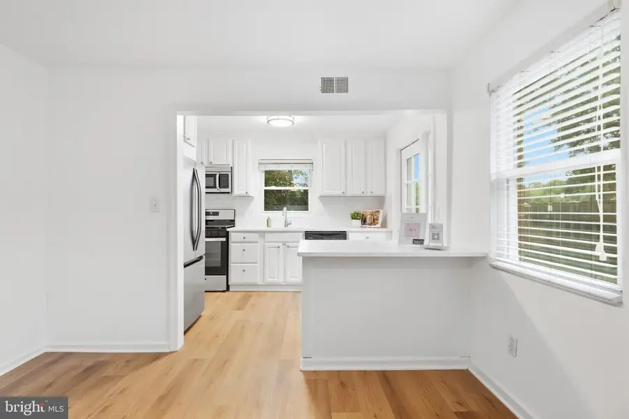 2304 Fairview Ter, Alexandria, VA 22303 - #3