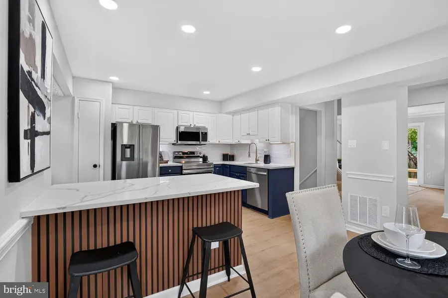5027 Head Ct, Fairfax, VA 22032 - #2