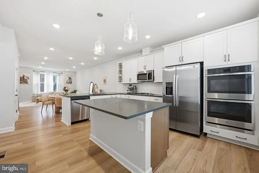 7220 Mountaineer Dr, Alexandria, VA 22306 - #2
