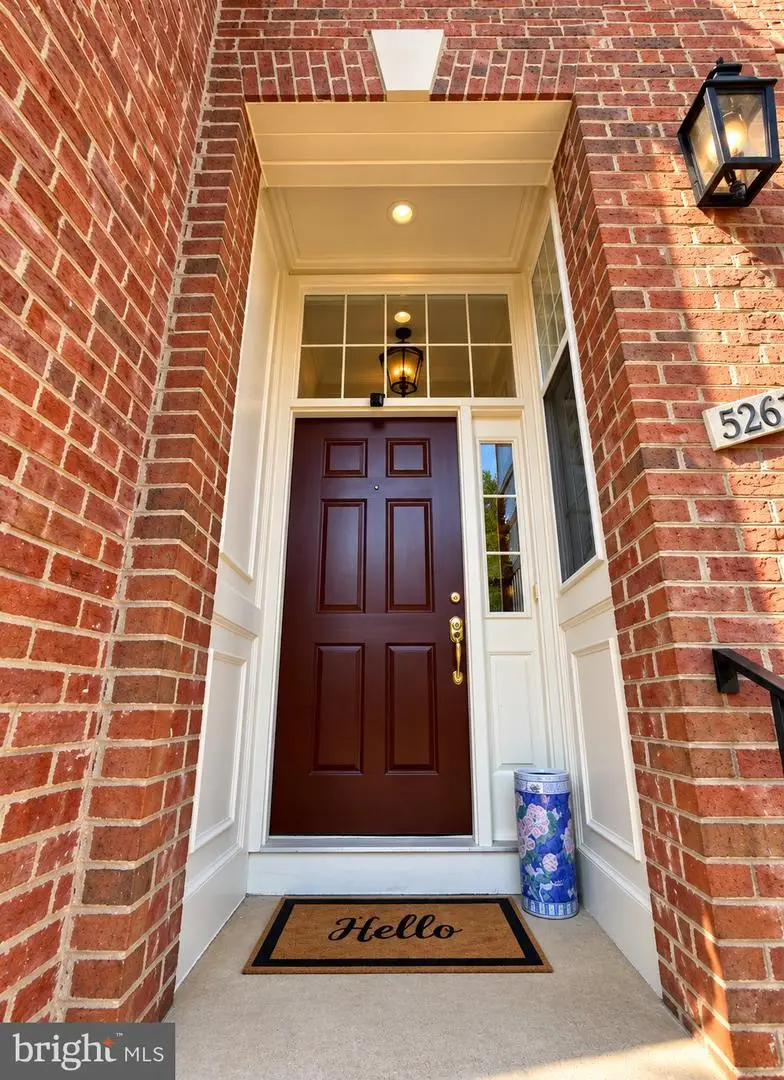 5264 Cozy Glen Ln, Alexandria, VA 22312 - #3