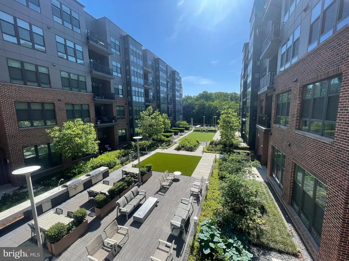 1761 Old Meadow Rd #102, McLean, VA 22102 - #1