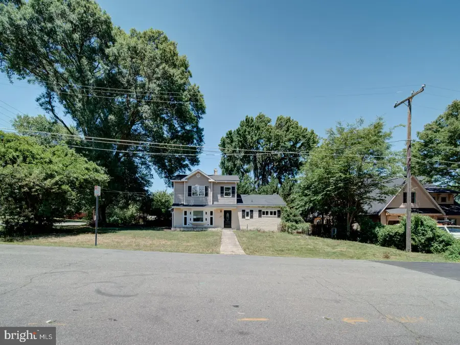 2508 Fleming St, Alexandria, VA 22306 - #2
