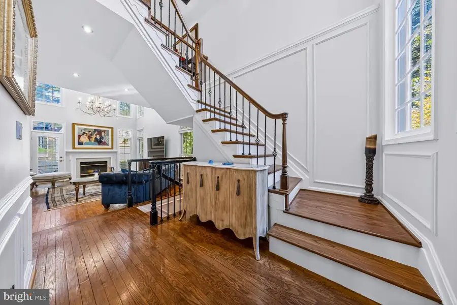 11423 Hollow Timber Ct, Reston, VA 20194 - #2