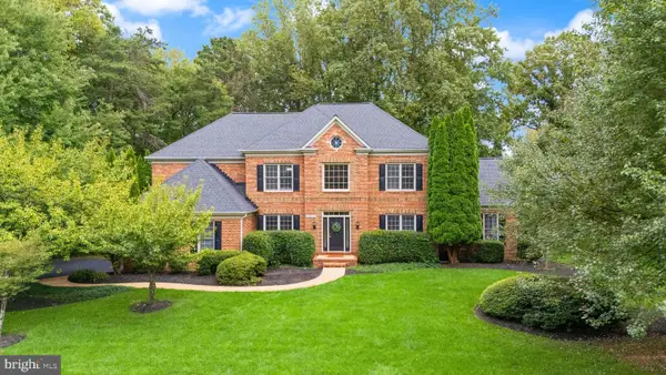 3203 Wheatland Farms Dr, OAKTON, VA 22124