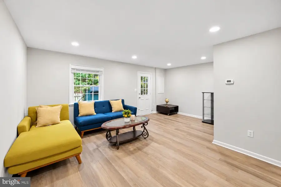 6315 Hillary Ct, Alexandria, VA 22315 - #3