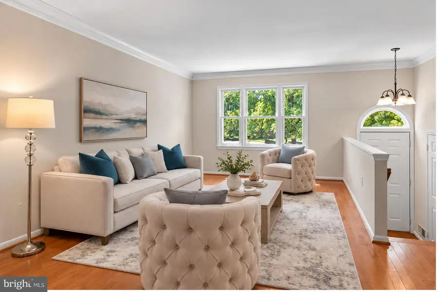 14548 Eddy Ct, Centreville, VA 20120 - #2