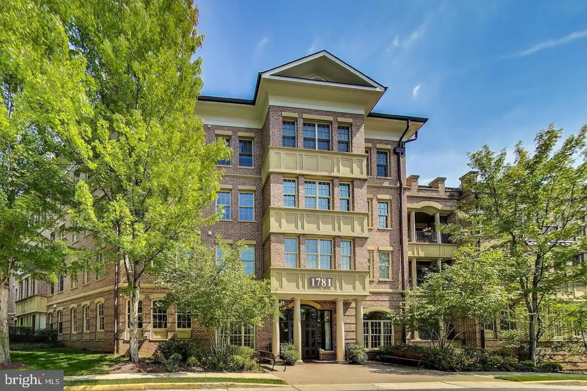 1781 Chain Bridge Rd #101, McLean, VA 22102 - #1