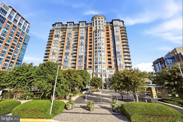 8220 Crestwood Heights Dr #908, MCLEAN, VA 22102