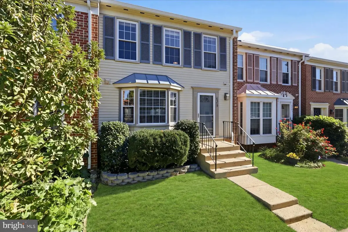 6579 Bermuda Green Ct, Alexandria, VA 22312 - #1