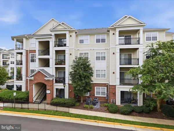 12933 Centre Park Cir #402, HERNDON, VA 20171