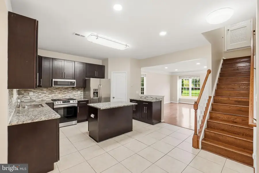 13135 Park Crescent Cir, Herndon, VA 20171 - #2