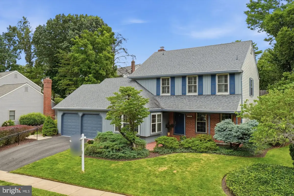 7362 Silver Pine Dr, Springfield, VA 22153 - #1