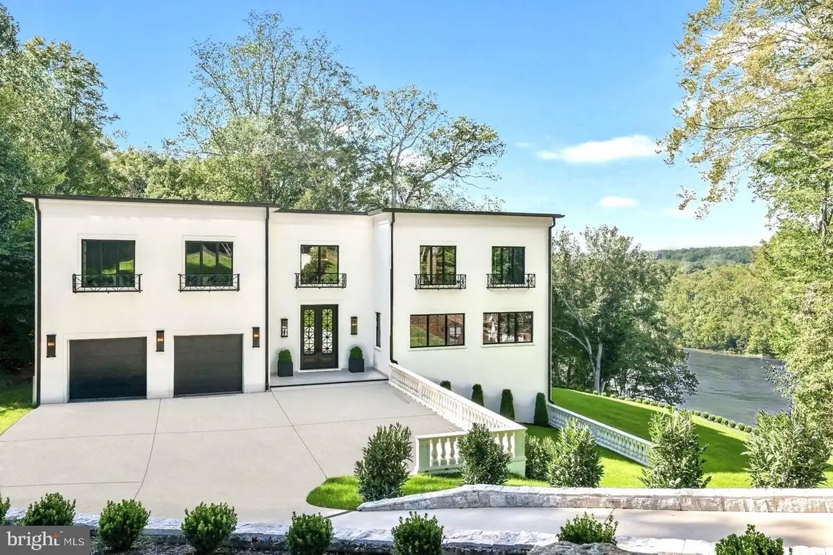 620 Rivercrest Dr, McLean, VA 22101 - #1
