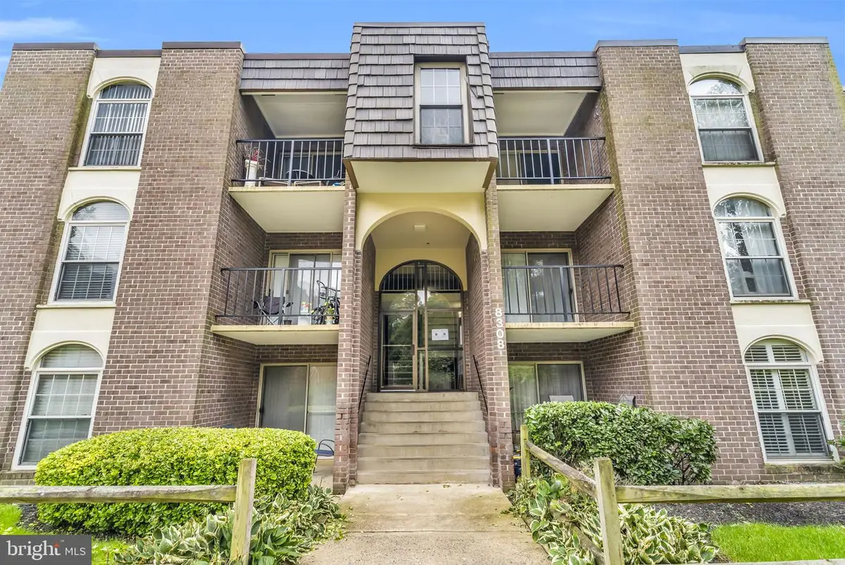 8308 Tobin Rd #22, Annandale, VA 22003 - #1