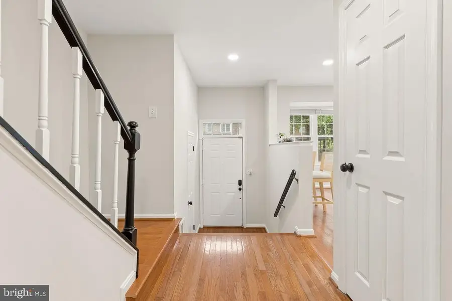 3934 Tallow Tree Pl, Fairfax, VA 22033 - #3