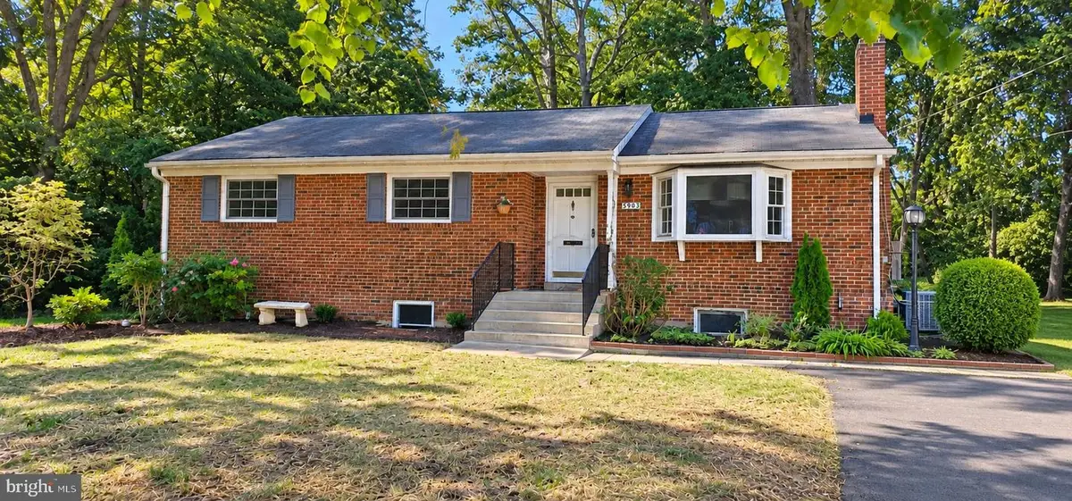5903 Hanover Ave, Springfield, VA 22150 - #1