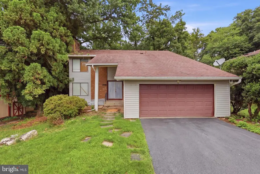 9412 Talisman Dr, Vienna, VA 22182 - #3