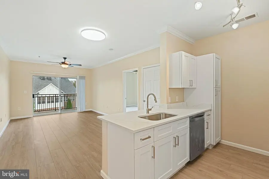 12954 Centre Park Cir #304, Herndon, VA 20171 - #3